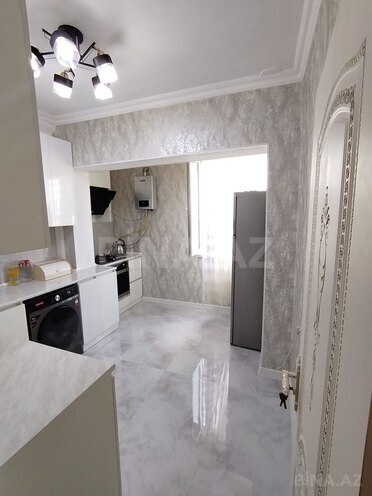 Satılır 4 otaqlı köhnə tikili 100 m², Bakıxanov q., photo 12 from 18