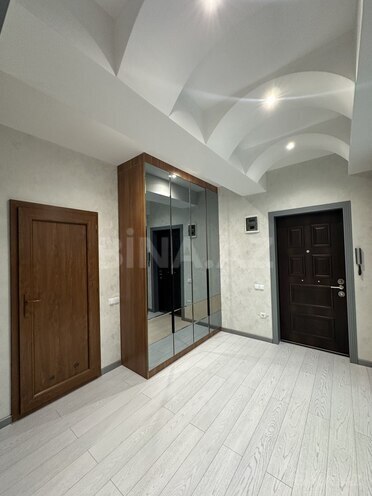 Продается 2-комн. новостройка 69 м², м. Ази Асланов, photo 9 from 15