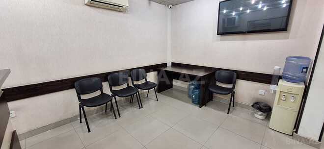 Satılır  obyekt 200 m², 8-ci mikrorayon q., photo 3 from 9