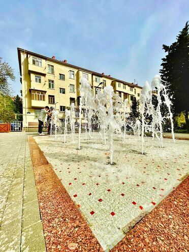 Satılır 1 otaqlı köhnə tikili 35 m², Qara Qarayev m., photo 1 from 23