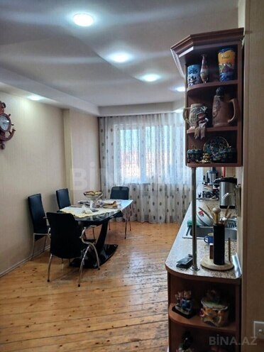 Satılır 3 otaqlı köhnə tikili 86 m², 8 Noyabr m., photo 13 from 20