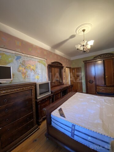 Satılır 4 otaqlı köhnə tikili 120 m², Yeni Günəşli q., photo 10 from 20
