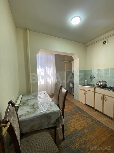 Satılır 4 otaqlı köhnə tikili 120 m², Yeni Günəşli q., photo 11 from 20