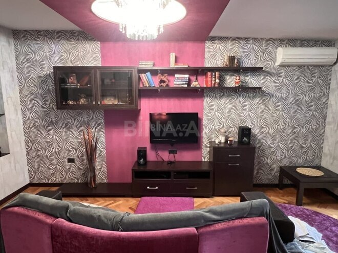 Продаётся 2-комн. вторичка 44 м², м. Гянджлик, photo 5 from 16
