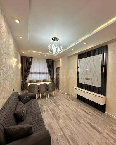 Satılır 2 otaqlı köhnə tikili 55 m², Memar Əcəmi m., photo 1 from 7