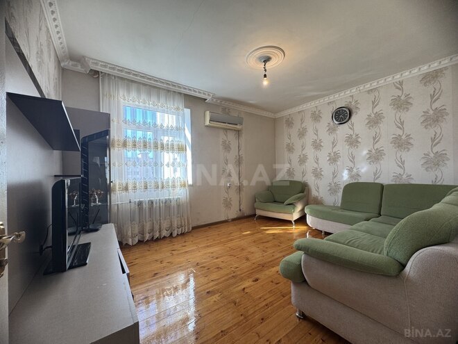 Satılır 2 otaqlı köhnə tikili 40 m², Bakıxanov q., photo 1 from 19