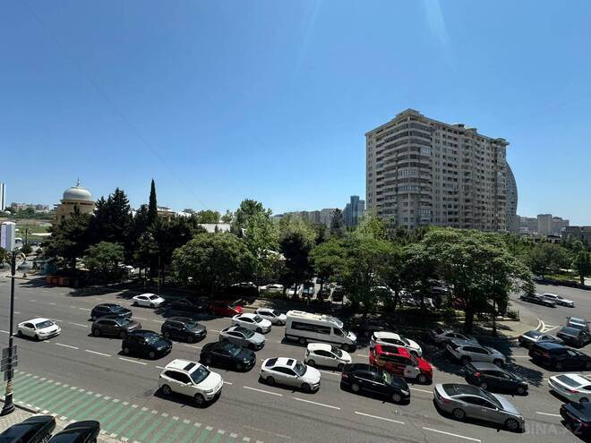 Satılır 4 otaqlı köhnə tikili 120 m², Nəriman Nərimanov m., photo 3 from 19