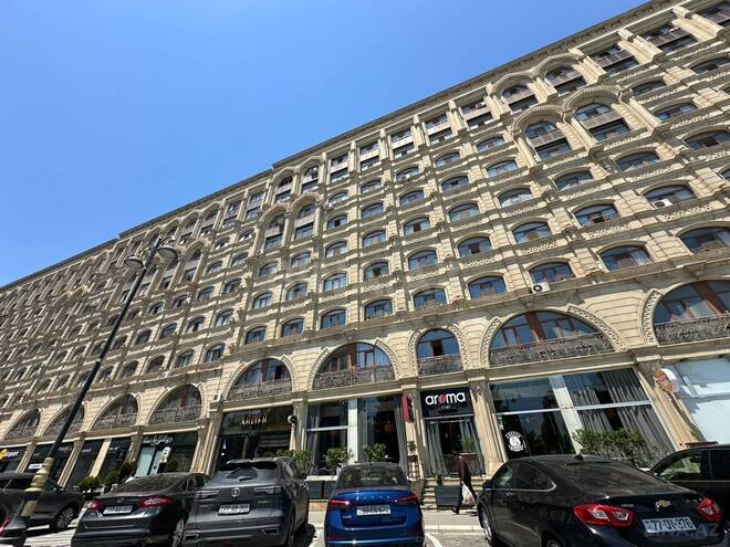 Satılır 4 otaqlı köhnə tikili 120 m², Nəriman Nərimanov m., photo 1 from 19