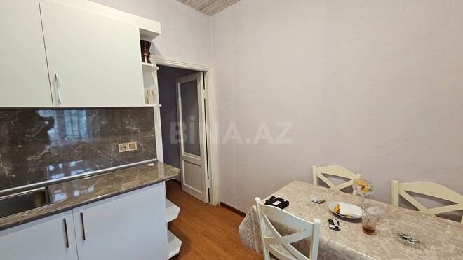 İcarəyə verilir 3 otaqlı köhnə tikili 95 m², Elmlər Akademiyası m., photo 9 from 13