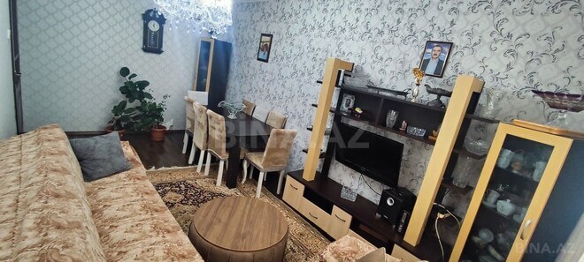 Продаётся 3-комн. вторичка 80 м², пос. Массив Д, photo 1 from 18
