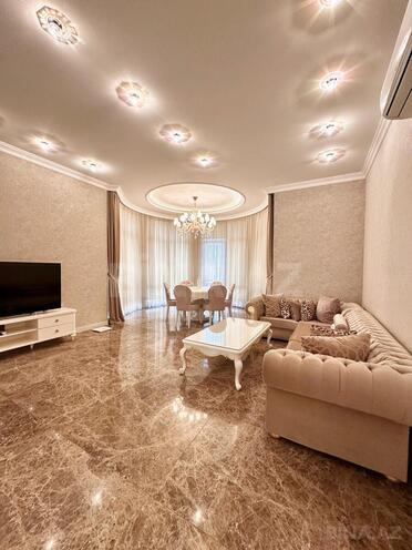 İcarəyə verilir 8 otaqlı həyət evi/bağ evi 700 m², Bilgəh q., photo 18 from 29