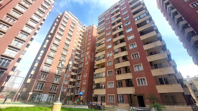 Satılır 5 otaqlı yeni tikili 390 m², 28 May m., photo 30 from 32
