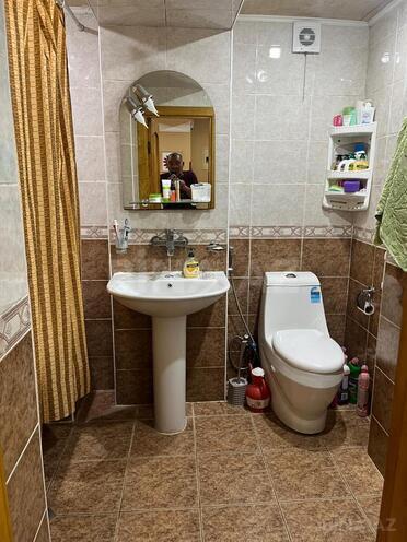 Satılır 3 otaqlı köhnə tikili 98 m², 28 May m., photo 16 from 21