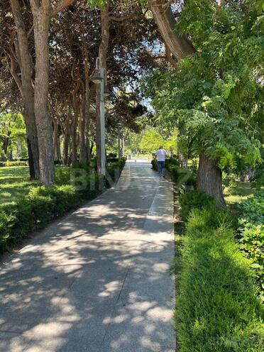 Satılır 3 otaqlı köhnə tikili 98 m², 28 May m., photo 18 from 21