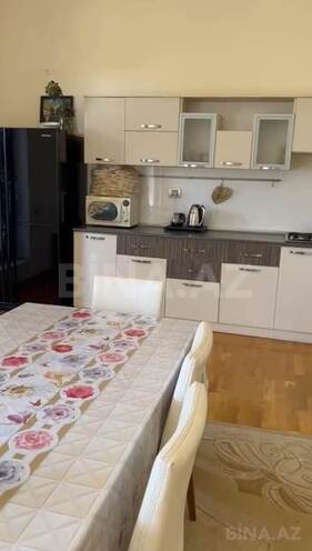 Продаётся 8-комн. дом/дача 400 м², пос. Новханы, photo 20 from 31