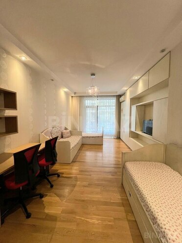 İcarəyə verilir 3 otaqlı yeni tikili 140 m², Nərimanov r., photo 10 from 19