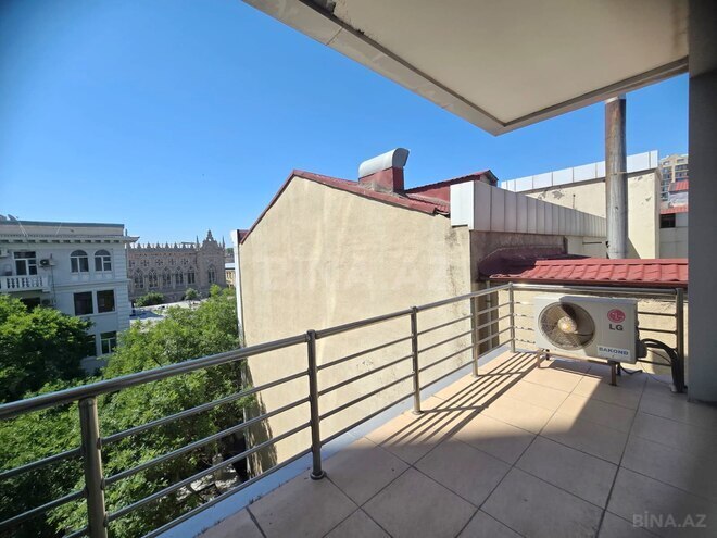 Сдаётся 3-комн. новостройка 145 м², м. Ичеришехер, photo 10 from 21