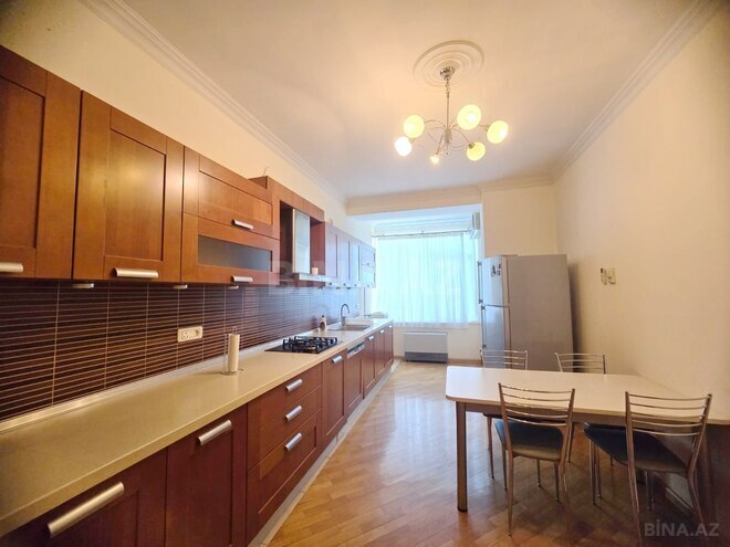 Сдаётся 3-комн. новостройка 145 м², м. Ичеришехер, photo 5 from 21