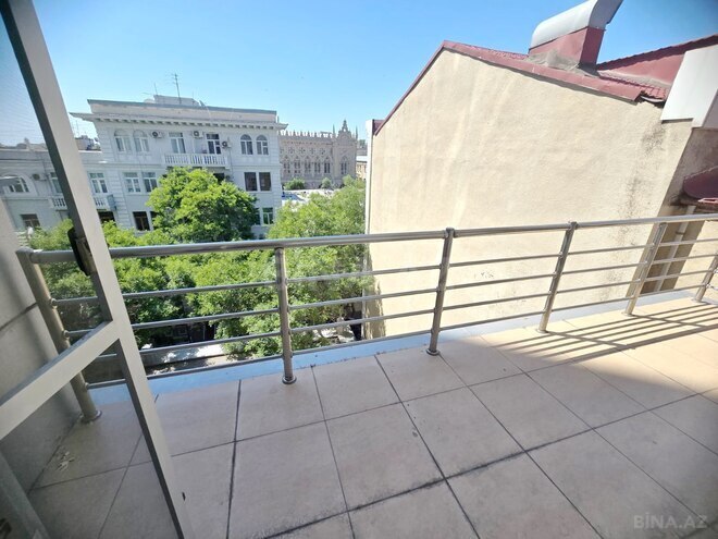 Сдаётся 3-комн. новостройка 145 м², м. Ичеришехер, photo 11 from 21