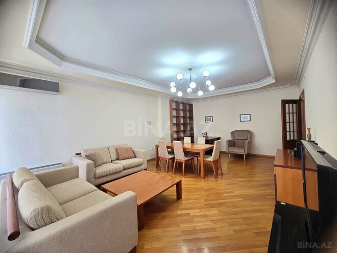Сдаётся 3-комн. новостройка 145 м², м. Ичеришехер, photo 3 from 21