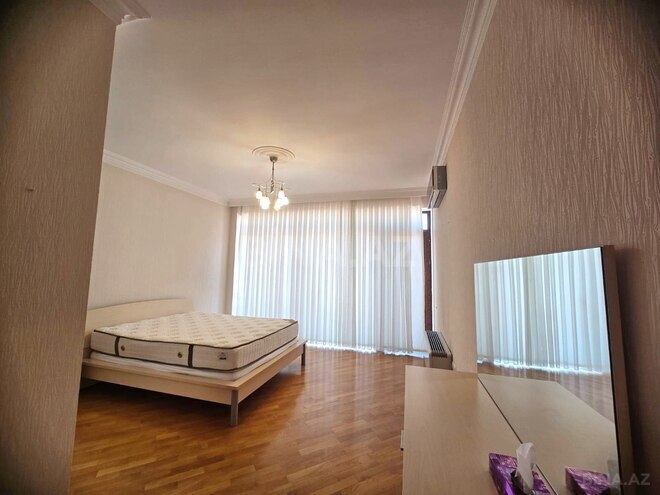 Сдаётся 3-комн. новостройка 145 м², м. Ичеришехер, photo 13 from 21