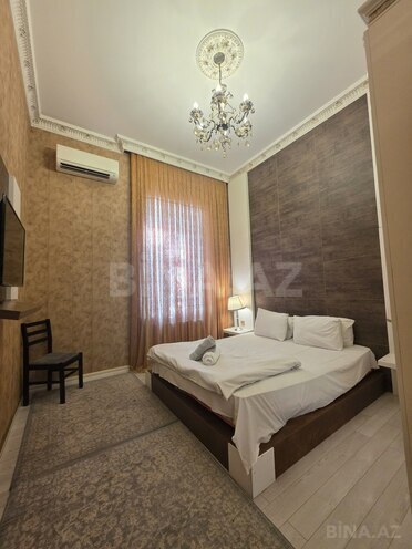 Satılır 5 otaqlı köhnə tikili 130 m², Sahil m., photo 7 from 18