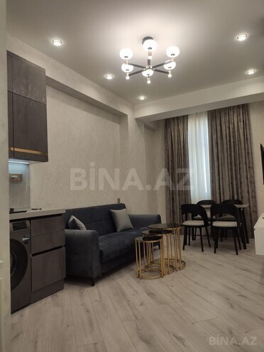 Сдаётся 2-комн. новостройка 50 м², м. Кара Караев, photo 1 from 23