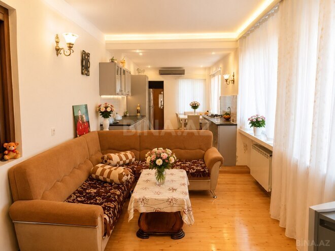 Satılır 8 otaqlı həyət evi/bağ evi 400 m², Maştağa q., photo 9 from 25