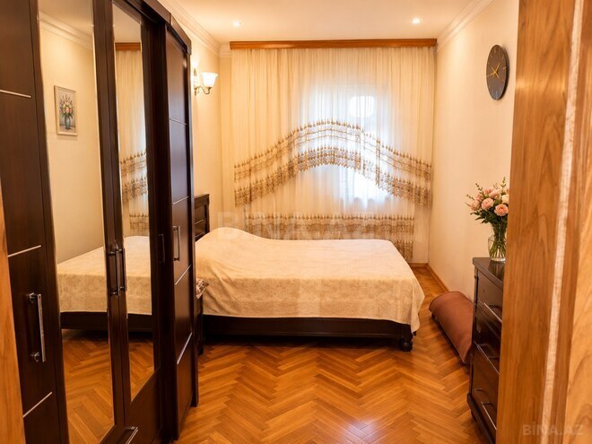 Satılır 8 otaqlı həyət evi/bağ evi 400 m², Maştağa q., photo 7 from 25
