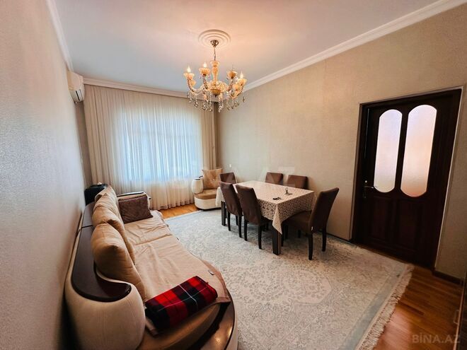 Satılır 2 otaqlı köhnə tikili 70 m², Memar Əcəmi m., photo 1 from 18