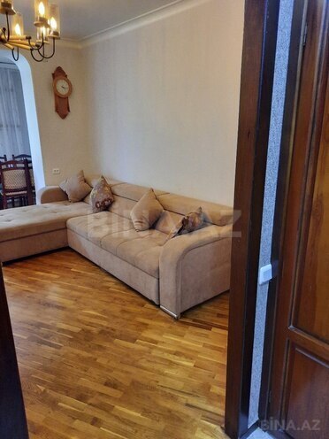 Satılır 2 otaqlı köhnə tikili 50 m², İnşaatçılar m., photo 6 from 20