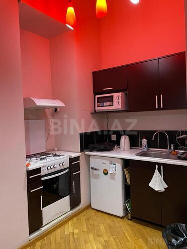 Продаётся 4-комн. вторичка 210 м², Сабаильский р., photo 10 from 32