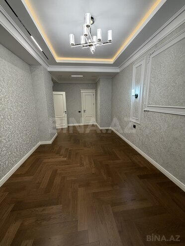 Продаётся 4-комн. новостройка 181 м², м. Элмляр Академиясы, photo 9 from 17