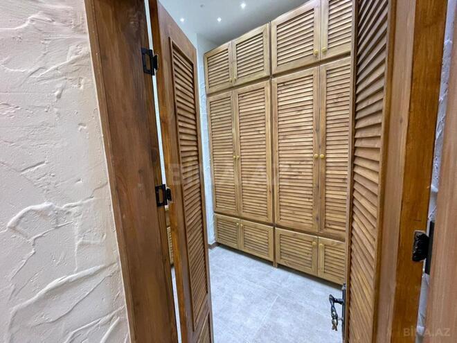Satılır 7 otaqlı həyət evi/bağ evi 370 m², Novxanı q., photo 10 from 29