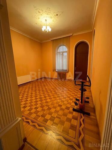 Satılır 20 otaqlı həyət evi/bağ evi 1 060 m², Nərimanov r., photo 7 from 32