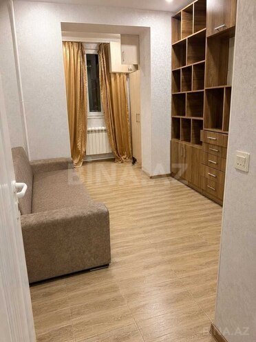 Продаётся 3-комн. вторичка 90 м², м. Ази Асланов, photo 7 from 14