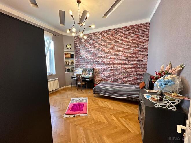 Satılır 8 otaqlı həyət evi/bağ evi 400 m², Nəsimi m., photo 17 from 32