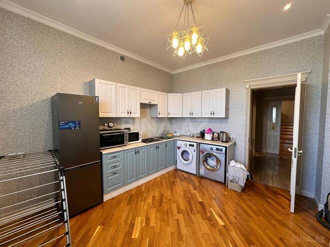 Satılır 8 otaqlı həyət evi/bağ evi 400 m², Nəsimi m., photo 9 from 32