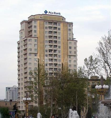 İcarəyə verilir 4 otaqlı yeni tikili 220 m², Sahil m., photo 1 from 19