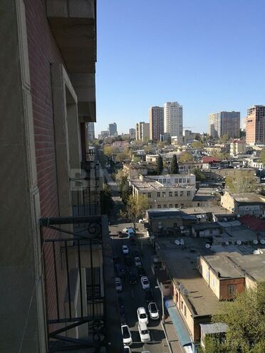 İcarəyə verilir 3 otaqlı yeni tikili 140 m², 28 May m., photo 3 from 14