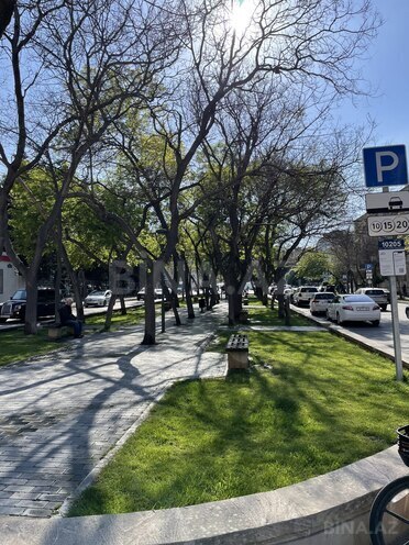 Satılır 3 otaqlı köhnə tikili 71 m², Elmlər Akademiyası m., photo 16 from 17