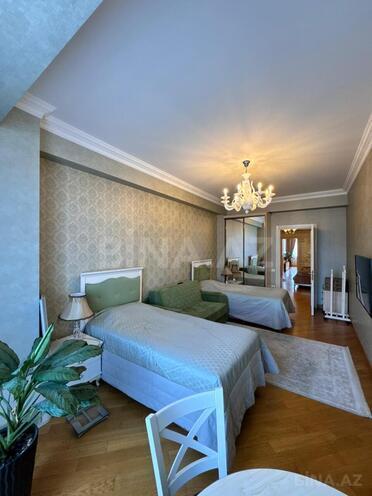 Продаётся 3-комн. новостройка 175 м², м. Низами, photo 13 from 23