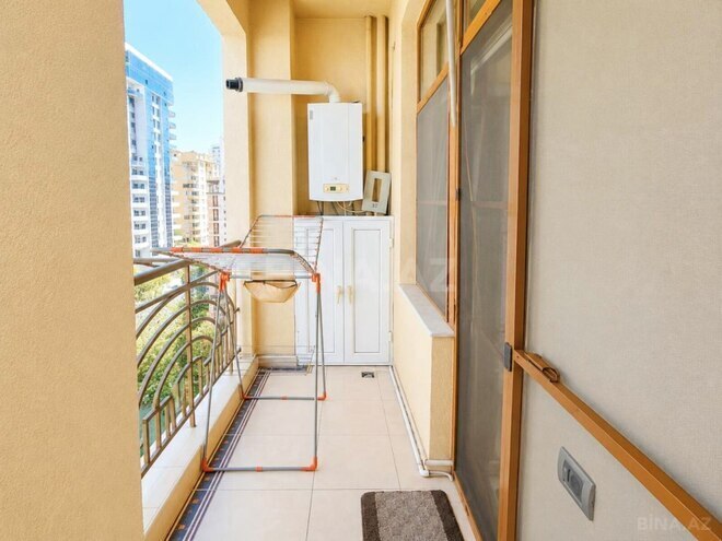 İcarəyə verilir 4 otaqlı yeni tikili 180 m², 28 May m., photo 30 from 32