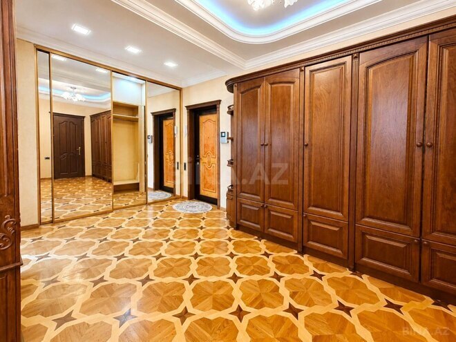 İcarəyə verilir 4 otaqlı yeni tikili 180 m², 28 May m., photo 24 from 32