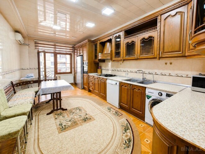 İcarəyə verilir 4 otaqlı yeni tikili 180 m², 28 May m., photo 7 from 32