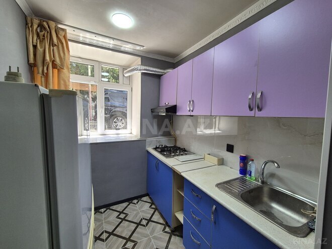 İcarəyə verilir 3 otaqlı köhnə tikili 90 m², 28 May m., photo 1 from 17