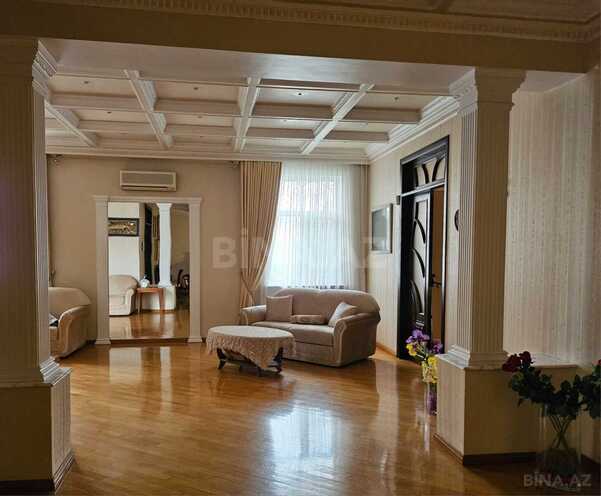 İcarəyə verilir 10 otaqlı həyət evi/bağ evi 650 m², 8 Noyabr m., photo 13 from 31