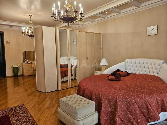 İcarəyə verilir 10 otaqlı həyət evi/bağ evi 650 m², 8 Noyabr m., photo 8 from 31