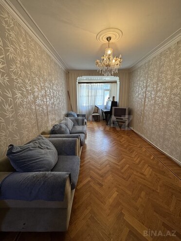 Satılır 3 otaqlı köhnə tikili 90 m², Azadlıq Prospekti m., photo 1 from 12