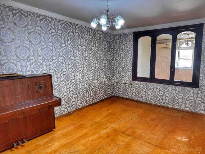 Satılır 2 otaqlı köhnə tikili 60 m², İnşaatçılar m., photo 12 from 15
